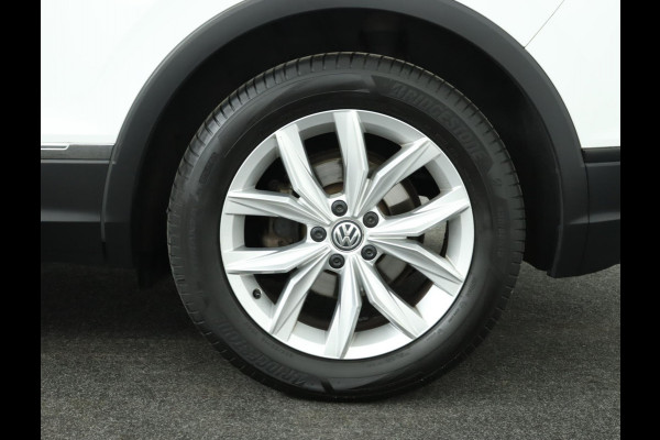Volkswagen Tiguan 1.5 TSI ACT Comfortline Business Automaat Volkswagen Tiguan 1.5 TSI ACT Comfortline Business Automaat