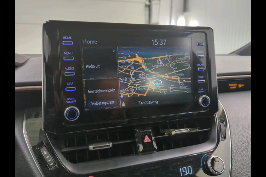 Toyota Corolla Touring Sports 2.0 Hybrid 184 pk Aut. Trek Navigatie Apple Carplay/Android Auto Camera Adaptive Cruise Control Stoelverwarming Virtual Cockpit Lichtmetalen velgen Climate Control Getinte ramen Toyota Corolla Touring Sports 2.0 Hybrid 184 pk Aut. Trek Navigatie Apple Carplay/Android Auto Camera Adaptive Cruise Control Stoelverwarming Virtual Cockpit Lichtmetalen velgen Climate Control Getinte ramen