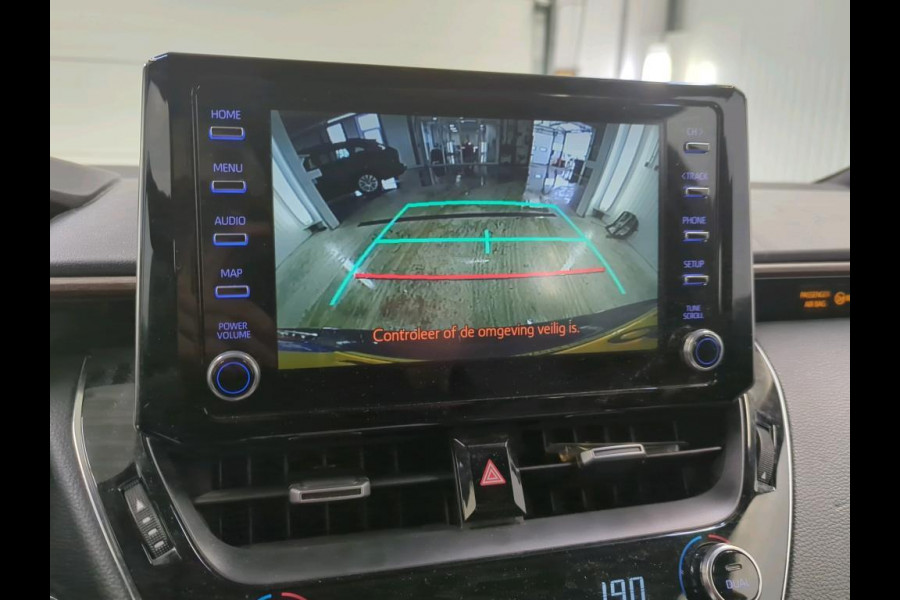 Toyota Corolla Touring Sports 2.0 Hybrid 184 pk Aut. Trek Navigatie Apple Carplay/Android Auto Camera Adaptive Cruise Control Stoelverwarming Virtual Cockpit Lichtmetalen velgen Climate Control Getinte ramen Toyota Corolla Touring Sports 2.0 Hybrid 184 pk Aut. Trek Navigatie Apple Carplay/Android Auto Camera Adaptive Cruise Control Stoelverwarming Virtual Cockpit Lichtmetalen velgen Climate Control Getinte ramen