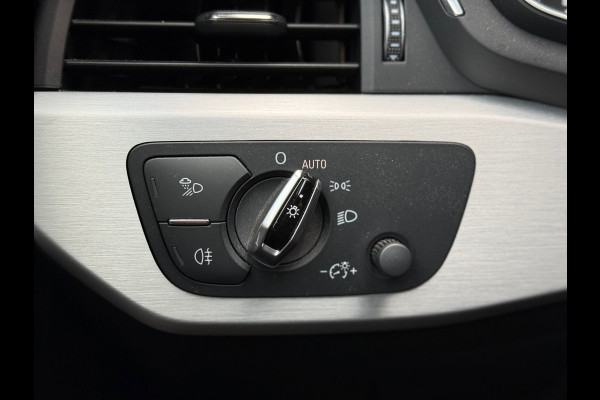 Audi A5 Sportback 2.0 TFSI Launch Edition l S-Line l Massage l Virtual l Climate l Navi l Volleder l Audi A5 Sportback 2.0 TFSI Launch Edition l S-Line l Massage l Virtual l Climate l Navi l Volleder l