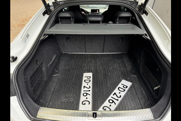 Audi A5 Sportback 2.0 TFSI Launch Edition l S-Line l Massage l Virtual l Climate l Navi l Volleder l Audi A5 Sportback 2.0 TFSI Launch Edition l S-Line l Massage l Virtual l Climate l Navi l Volleder l