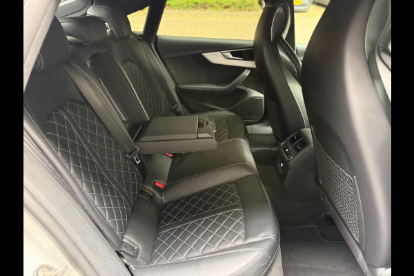 Audi A5 Sportback 2.0 TFSI Launch Edition l S-Line l Massage l Virtual l Climate l Navi l Volleder l Audi A5 Sportback 2.0 TFSI Launch Edition l S-Line l Massage l Virtual l Climate l Navi l Volleder l