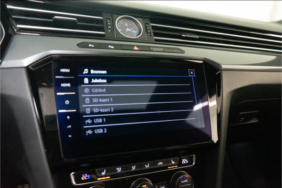 Volkswagen Arteon 2.0 TSI 2x R-Line 191PK | Pano | Discover Pro | Dynamic LED | VOL OPTIE!