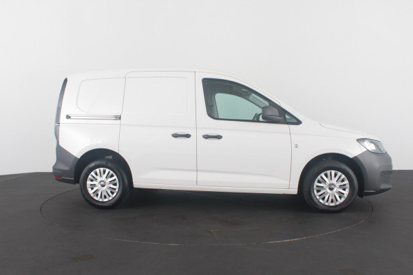 Volkswagen Caddy Cargo 2.0 TDI Trend 102pk > Cruise control/Bluetooth/parkeersensoren a... Volkswagen Caddy Cargo 2.0 TDI Trend 102pk > Cruise control/Bluetooth/parkeersensoren a...