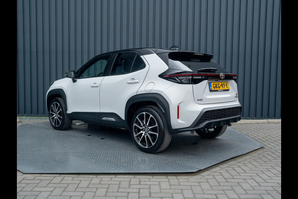 Toyota Yaris Cross 1.5 Hybrid GR Sport | Panodak | Elk. A-klep | JBL | Blind Spot | Head Up | Prijs Rijklaar!!