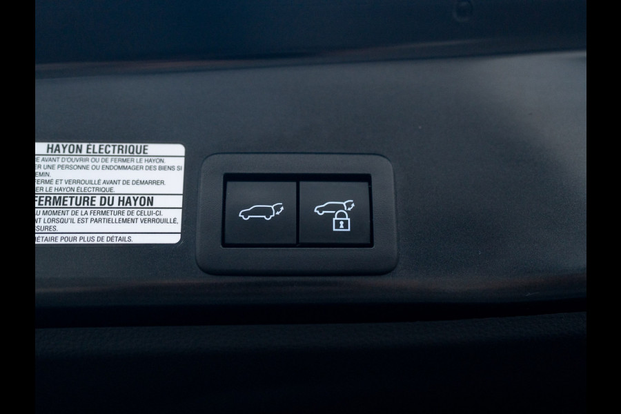 Toyota Yaris Cross 1.5 Hybrid GR Sport | Panodak | Elk. A-klep | JBL | Blind Spot | Head Up | Prijs Rijklaar!!