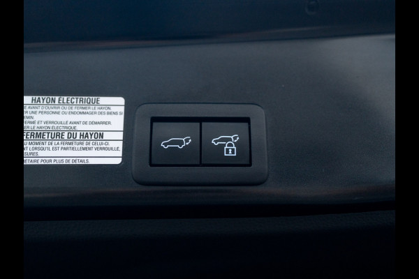 Toyota Yaris Cross 1.5 Hybrid GR Sport | Panodak | Elk. A-klep | JBL | Blind Spot | Head Up | Prijs Rijklaar!!