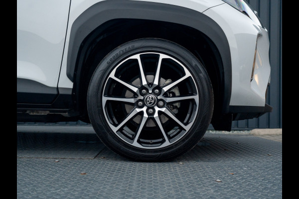 Toyota Yaris Cross 1.5 Hybrid GR Sport | Panodak | Elk. A-klep | JBL | Blind Spot | Head Up | Prijs Rijklaar!!