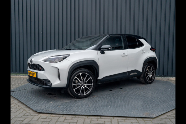 Toyota Yaris Cross 1.5 Hybrid GR Sport | Panodak | Elk. A-klep | JBL | Blind Spot | Head Up | Prijs Rijklaar!!