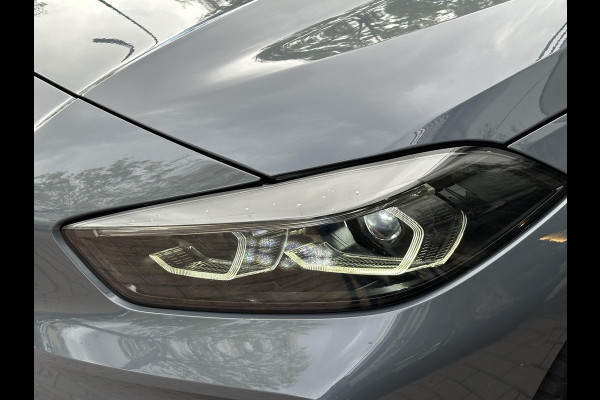 BMW 1-serie 120d High Executive M Pakket Panoramadak LED Ambient 17”LM