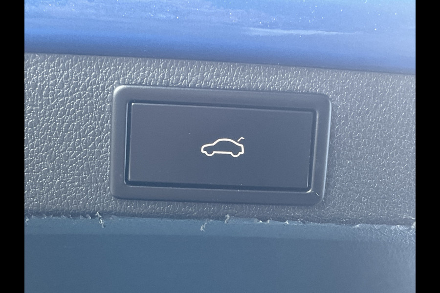Škoda Octavia Combi 2.0 TSI RS 245PK Sportzetels Nav/Cam Carplay Stoelverw Elek.Klep Race-Blue Voll.Onderhouden!
