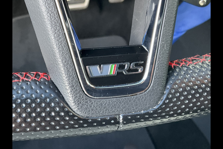 Škoda Octavia Combi 2.0 TSI RS 245PK Sportzetels Nav/Cam Carplay Stoelverw Elek.Klep Race-Blue Voll.Onderhouden!