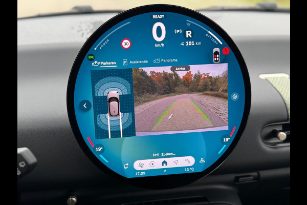 MINI Cooper E Essential 40.7 kWh NIEUW 28-07-2025, achteruitrijcamera, 17 inch ,nieuw prijs € 31860,-, nl auto met nap MINI Cooper E Essential 40.7 kWh NIEUW 28-07-2025, achteruitrijcamera, 17 inch ,nieuw prijs € 31860,-, nl auto met nap
