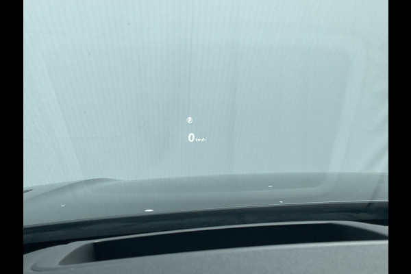 Land Rover Range Rover Velar 2.0 I4 Turbo AWD R-Dynamic Pano HUD Meridian Leer Stuur/Stoelverw Memory VOL! Land Rover Range Rover Velar 2.0 I4 Turbo AWD R-Dynamic Pano HUD Meridian Leer Stuur/Stoelverw Memory VOL!