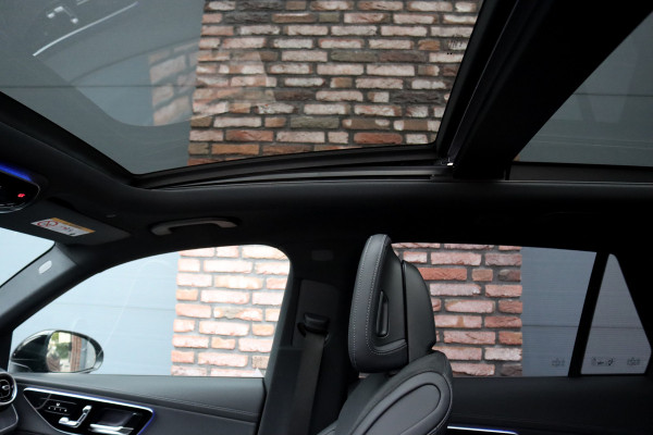 Mercedes-Benz GLC 400e 4MATIC AMG Line | Airmatic | Achterasbesturing | Distronic+ | Memory | Trekhaak | Digital Light | Surround Camera | Verwarmd Stuurwiel | Nightpakket |
