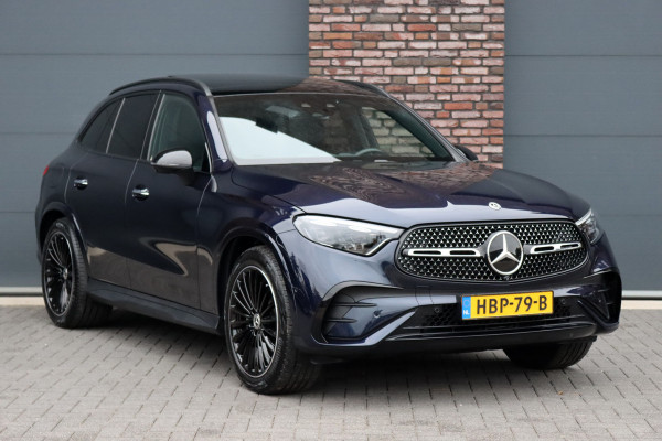 Mercedes-Benz GLC 400e 4MATIC AMG Line | Airmatic | Achterasbesturing | Distronic+ | Memory | Trekhaak | Digital Light | Surround Camera | Verwarmd Stuurwiel | Nightpakket |