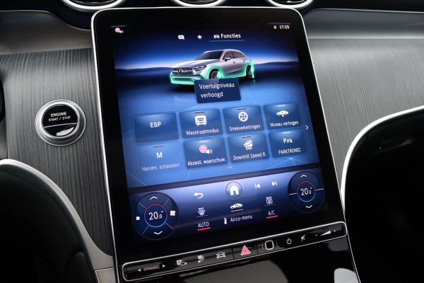 Mercedes-Benz GLC 400e 4MATIC AMG Line | Airmatic | Achterasbesturing | Distronic+ | Memory | Trekhaak | Digital Light | Surround Camera | Verwarmd Stuurwiel | Nightpakket |