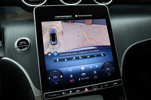 Mercedes-Benz GLC 400e 4MATIC AMG Line | Airmatic | Achterasbesturing | Distronic+ | Memory | Trekhaak | Digital Light | Surround Camera | Verwarmd Stuurwiel | Nightpakket |