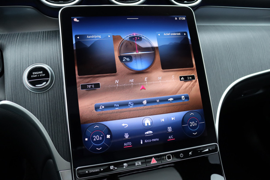 Mercedes-Benz GLC 400e 4MATIC AMG Line | Airmatic | Achterasbesturing | Distronic+ | Memory | Trekhaak | Digital Light | Surround Camera | Verwarmd Stuurwiel | Nightpakket |