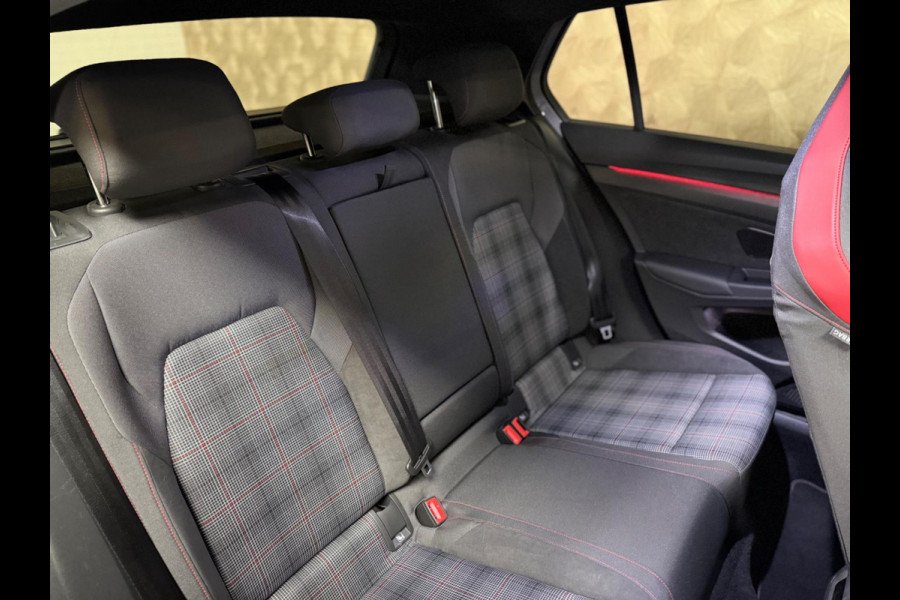 Volkswagen Golf 2.0 TSI GTI 8.5 Facelift | HUD | Harman/Kardon | Camera | Pano
