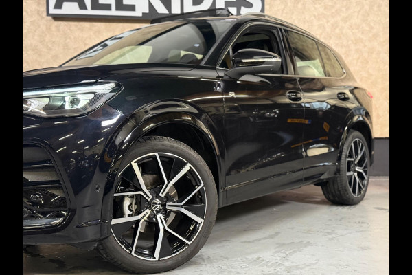 Volkswagen Tiguan 1.5 eTSI R-Line Edition |Pano |Keyless | 360 Camera | Massage | Sfeerverlichting Volkswagen Tiguan 1.5 eTSI R-Line Edition |Pano |Keyless | 360 Camera | Massage | Sfeerverlichting