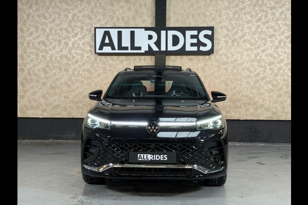 Volkswagen Tiguan 1.5 eTSI R-Line Edition |Pano |Keyless | 360 Camera | Massage | Sfeerverlichting Volkswagen Tiguan 1.5 eTSI R-Line Edition |Pano |Keyless | 360 Camera | Massage | Sfeerverlichting