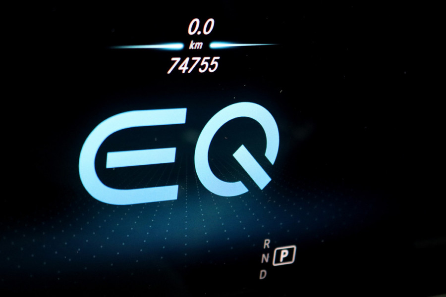 Mercedes-Benz EQC 400 4MATIC AMG Line Premium+ 80 kWh | Distronic+ | Schuifdak | Memory | Burmester | Trekhaak | Multibeam LED | Leder | Surround Camera | Keyless Go | Mercedes-Benz EQC 400 4MATIC AMG Line Premium+ 80 kWh | Distronic+ | Schuifdak | Memory | Burmester | Trekhaak | Multibeam LED | Leder | Surround Camera | Keyless Go |