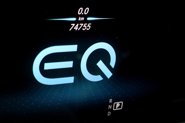 Mercedes-Benz EQC 400 4MATIC AMG Line Premium+ 80 kWh | Distronic+ | Schuifdak | Memory | Burmester | Trekhaak | Multibeam LED | Leder | Surround Camera | Keyless Go | Mercedes-Benz EQC 400 4MATIC AMG Line Premium+ 80 kWh | Distronic+ | Schuifdak | Memory | Burmester | Trekhaak | Multibeam LED | Leder | Surround Camera | Keyless Go |