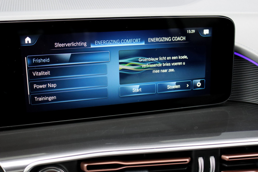 Mercedes-Benz EQC 400 4MATIC AMG Line Premium+ 80 kWh | Distronic+ | Schuifdak | Memory | Burmester | Trekhaak | Multibeam LED | Leder | Surround Camera | Keyless Go | Mercedes-Benz EQC 400 4MATIC AMG Line Premium+ 80 kWh | Distronic+ | Schuifdak | Memory | Burmester | Trekhaak | Multibeam LED | Leder | Surround Camera | Keyless Go |