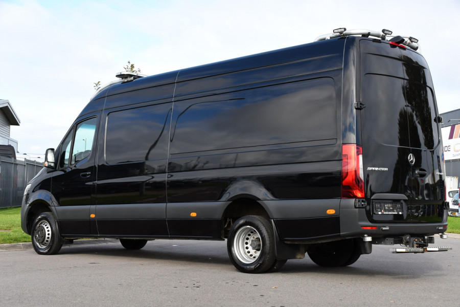 Mercedes-Benz Sprinter 519 3.0 CDI L3H2 PB Edition Camera, Cruise, Carplay, 3500kg Trekhaak, LED, Standkachel, Stoelverwarming, Automaat, Multimedia, Uniek! Mercedes-Benz Sprinter 519 3.0 CDI L3H2 PB Edition Camera, Cruise, Carplay, 3500kg Trekhaak, LED, Standkachel, Stoelverwarming, Automaat, Multimedia, Uniek!