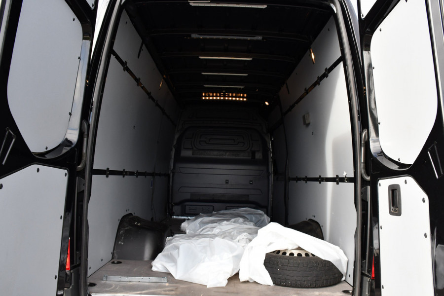 Mercedes-Benz Sprinter 519 3.0 CDI L3H2 PB Edition Camera, Cruise, Carplay, 3500kg Trekhaak, LED, Standkachel, Stoelverwarming, Automaat, Multimedia, Uniek! Mercedes-Benz Sprinter 519 3.0 CDI L3H2 PB Edition Camera, Cruise, Carplay, 3500kg Trekhaak, LED, Standkachel, Stoelverwarming, Automaat, Multimedia, Uniek!
