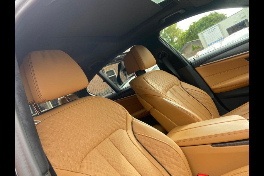 BMW 5 Serie 545E INDIVIDUAL/HEADUP/SOFTCLOSE/BTW/LASER BMW 5 Serie 545E INDIVIDUAL/HEADUP/SOFTCLOSE/BTW/LASER
