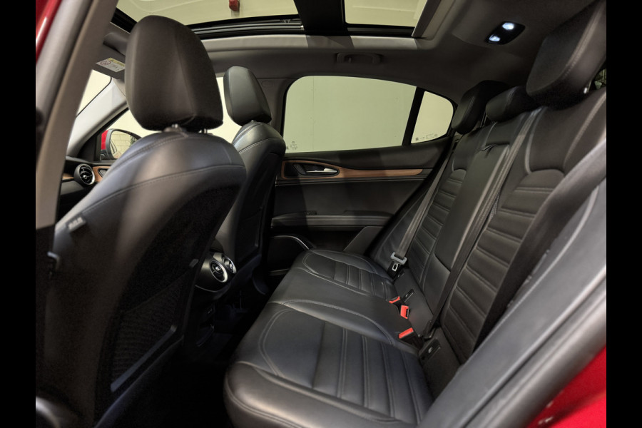 Alfa Romeo Stelvio 2.0 T 280PK AWD First Edition | Panorama | 1e Eig. | BTW