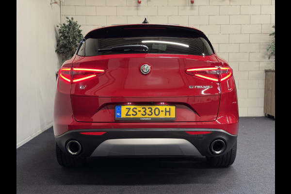Alfa Romeo Stelvio 2.0 T 280PK AWD First Edition | Panorama | 1e Eig. | BTW