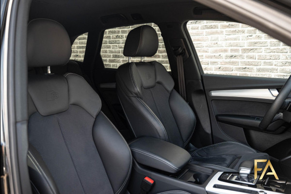 Audi Q5 50 TFSI e S Line 20Inch|LED|Trekhaak|Alcantara Audi Q5 50 TFSI e S Line 20Inch|LED|Trekhaak|Alcantara