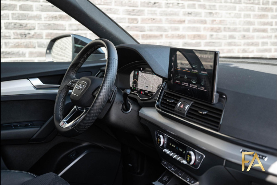 Audi Q5 50 TFSI e S Line 20Inch|LED|Trekhaak|Alcantara Audi Q5 50 TFSI e S Line 20Inch|LED|Trekhaak|Alcantara