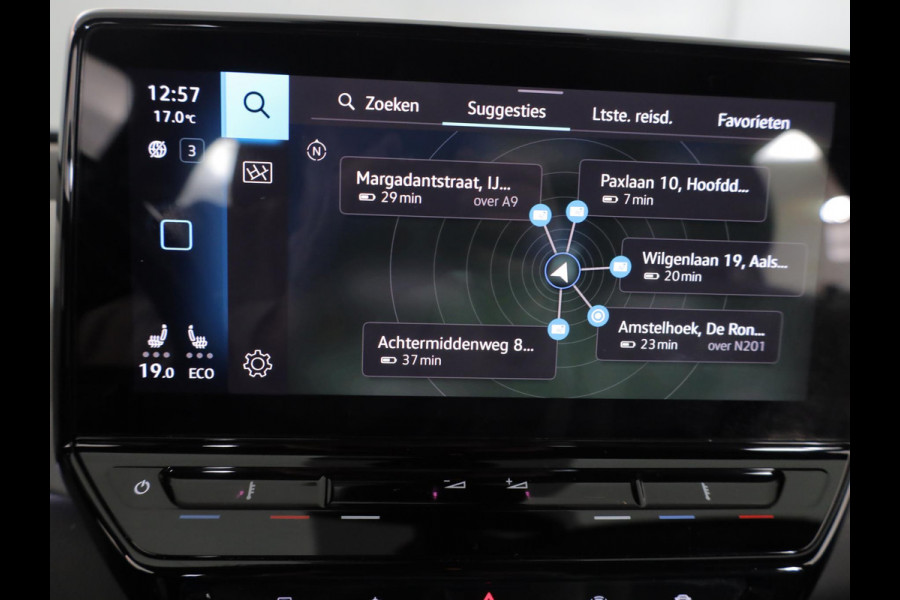 Volkswagen ID.3 First Plus 58 kWh 204pk|19'LM-velgen| Matrix LED| verwarmde voorstoelen Volkswagen ID.3 First Plus 58 kWh 204pk|19'LM-velgen| Matrix LED| verwarmde voorstoelen