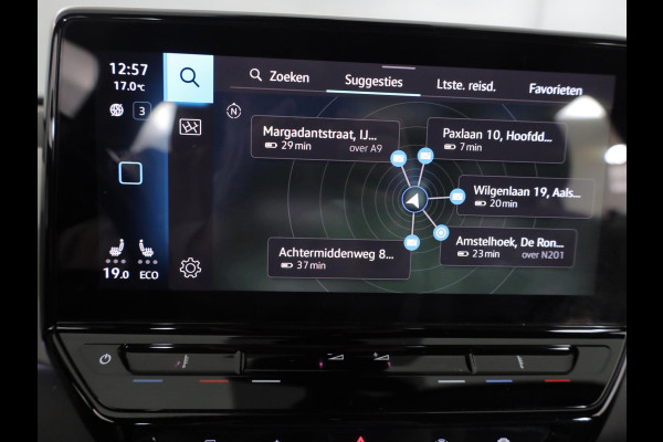 Volkswagen ID.3 First Plus 58 kWh 204pk|19'LM-velgen| Matrix LED| verwarmde voorstoelen Volkswagen ID.3 First Plus 58 kWh 204pk|19'LM-velgen| Matrix LED| verwarmde voorstoelen