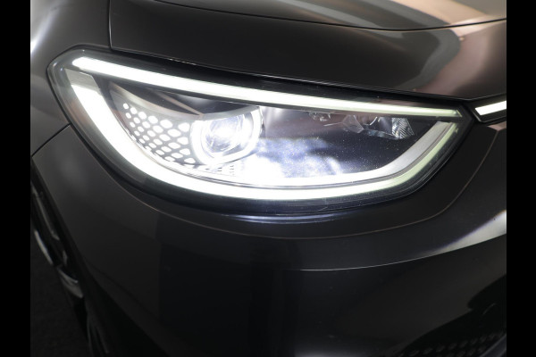 Volkswagen ID.3 First Plus 58 kWh 204pk|19'LM-velgen| Matrix LED| verwarmde voorstoelen Volkswagen ID.3 First Plus 58 kWh 204pk|19'LM-velgen| Matrix LED| verwarmde voorstoelen