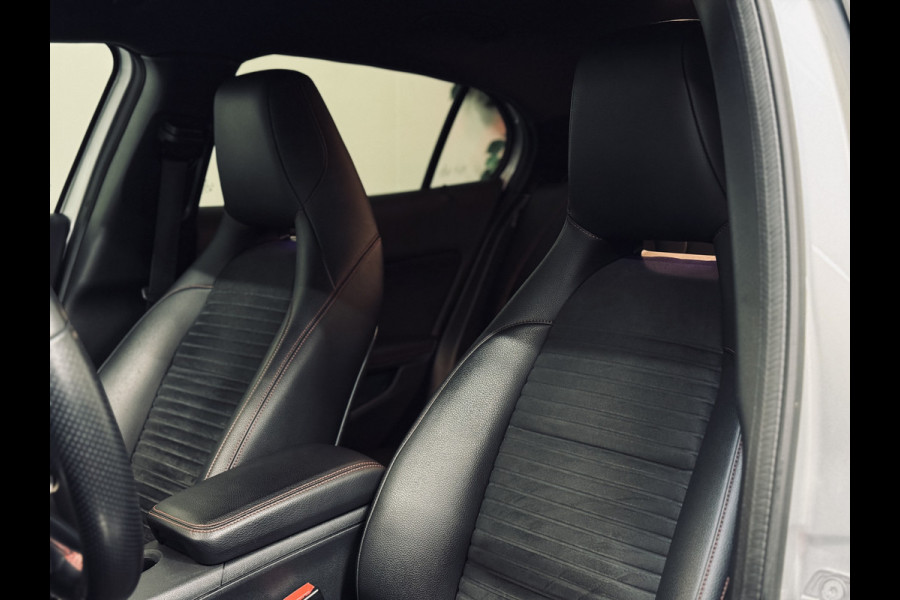 Mercedes-Benz GLA 180 Sport Edition Premium AMG Line | Trekhaak | Camera | Keyless