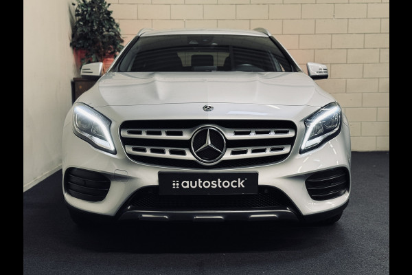 Mercedes-Benz GLA 180 Sport Edition Premium AMG Line | Trekhaak | Camera | Keyless