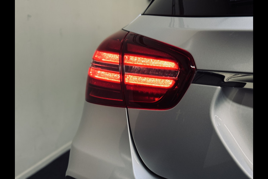 Mercedes-Benz GLA 180 Sport Edition Premium AMG Line | Trekhaak | Camera | Keyless