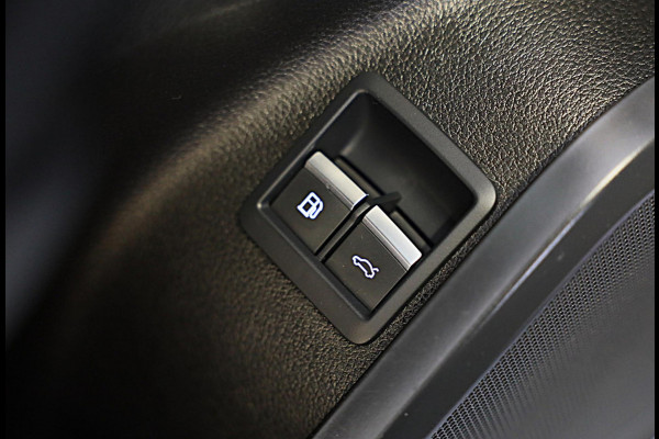 Audi Q5 55 TFSI e Quattro Competition SQ5 Look / Acc / Lane Assist / Leder / Elek Stoelen / Pano / Camera / Matrix / 22 Inch / Pdc