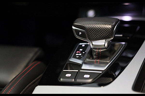 Audi Q5 55 TFSI e Quattro Competition SQ5 Look / Acc / Lane Assist / Leder / Elek Stoelen / Pano / Camera / Matrix / 22 Inch / Pdc