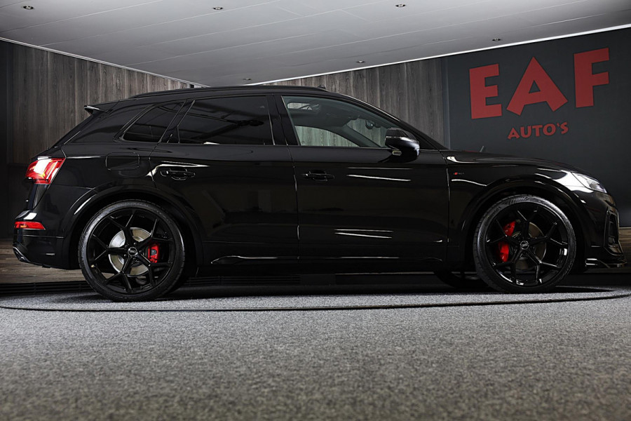 Audi Q5 55 TFSI e Quattro Competition SQ5 Look / Acc / Lane Assist / Leder / Elek Stoelen / Pano / Camera / Matrix / 22 Inch / Pdc