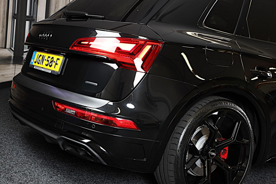 Audi Q5 55 TFSI e Quattro Competition SQ5 Look / Acc / Lane Assist / Leder / Elek Stoelen / Pano / Camera / Matrix / 22 Inch / Pdc