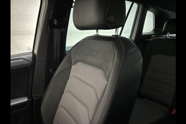 Volkswagen Tiguan 1.5 TSI R-Line Black Edition Pano Virtual Dynaudio 360° NAP Volkswagen Tiguan 1.5 TSI R-Line Black Edition Pano Virtual Dynaudio 360° NAP