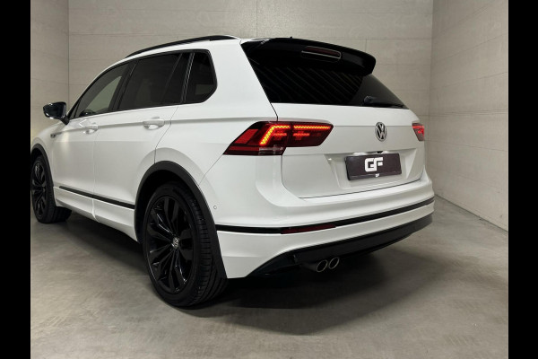Volkswagen Tiguan 1.5 TSI R-Line Black Edition Pano Virtual Dynaudio 360° NAP Volkswagen Tiguan 1.5 TSI R-Line Black Edition Pano Virtual Dynaudio 360° NAP
