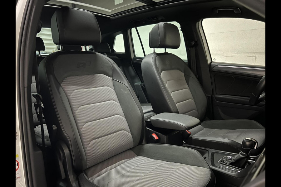 Volkswagen Tiguan 1.5 TSI R-Line Black Edition Pano Virtual Dynaudio 360° NAP Volkswagen Tiguan 1.5 TSI R-Line Black Edition Pano Virtual Dynaudio 360° NAP