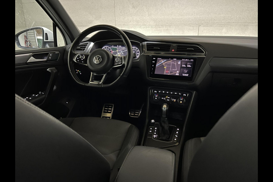 Volkswagen Tiguan 1.5 TSI R-Line Black Edition Pano Virtual Dynaudio 360° NAP Volkswagen Tiguan 1.5 TSI R-Line Black Edition Pano Virtual Dynaudio 360° NAP